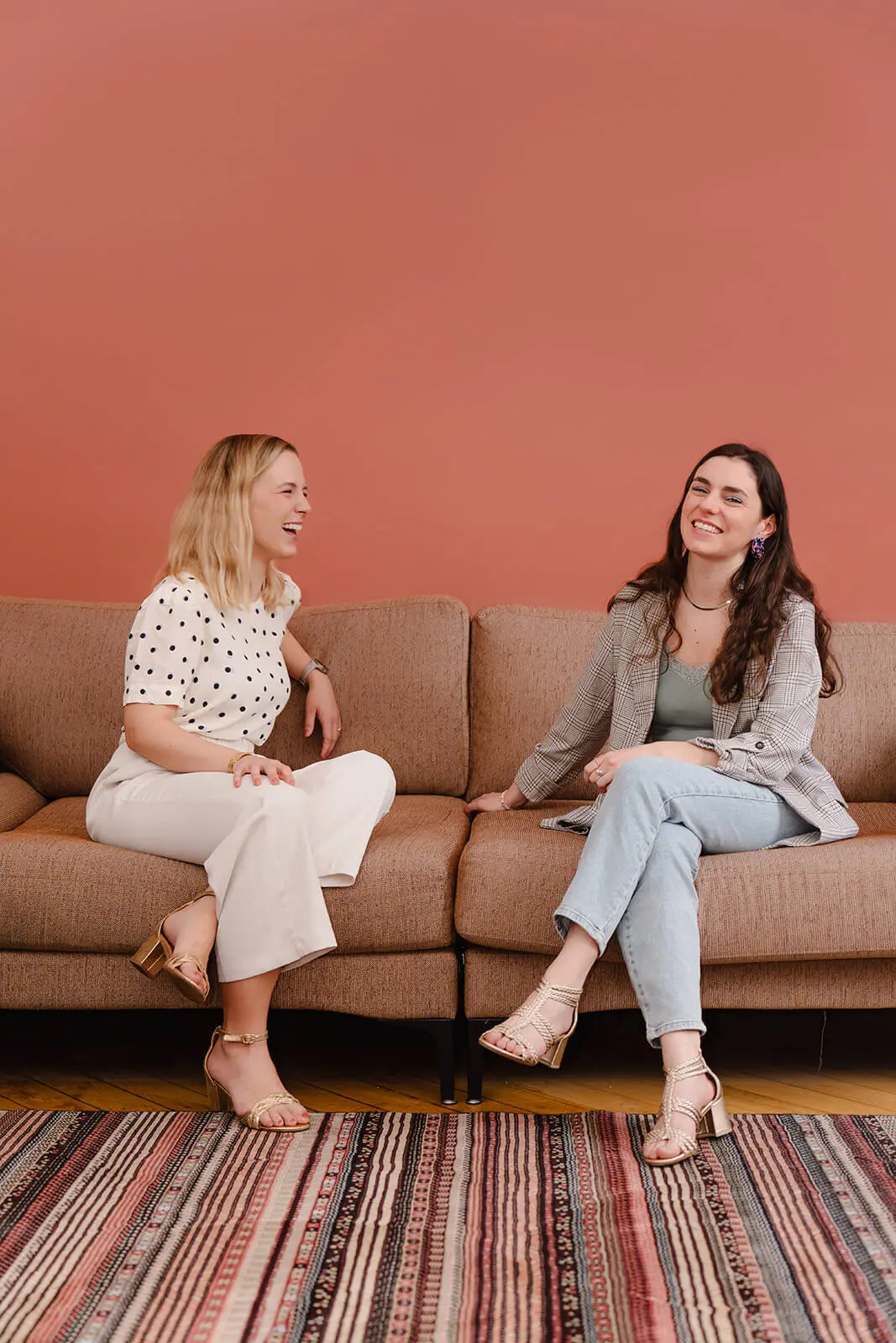 Leïla Poncelet en session de coaching pour entrepreneuses, accompagnement prospection sur mesure