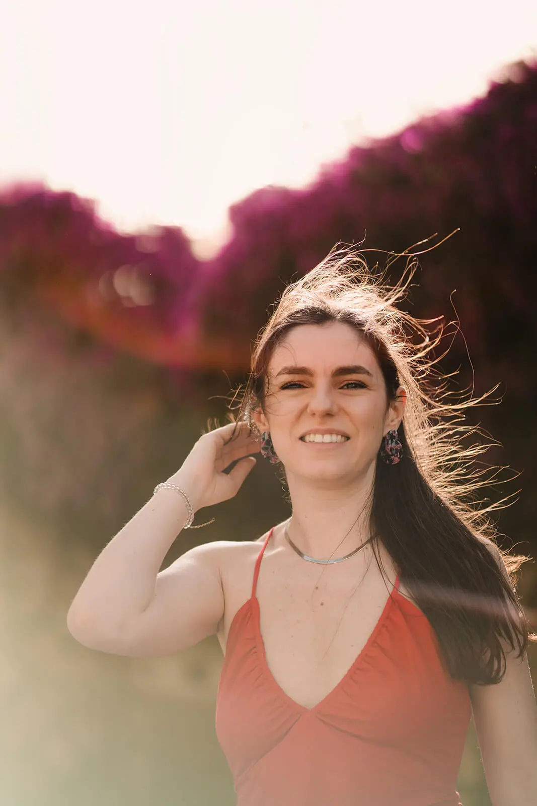 Portrait de Leïla Poncelet, coach business et experte en prospection éthique pour entrepreneuses